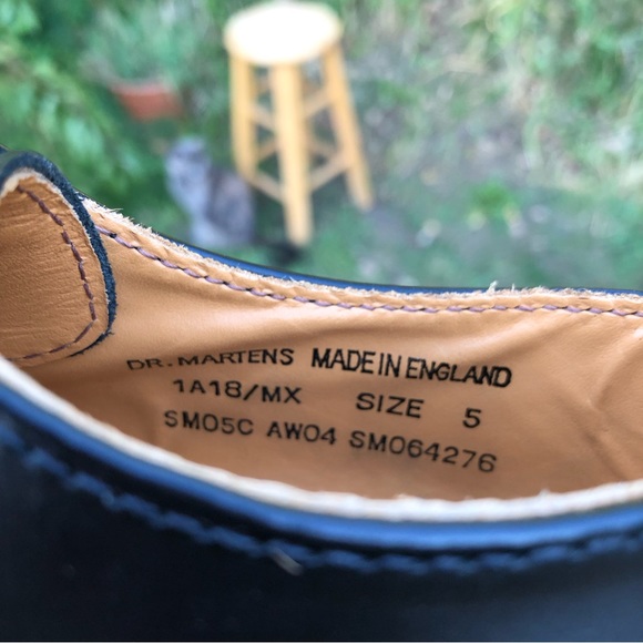 Dr. Martens 1A18/MX Pointed Toe Flats - Picture 15 of 16